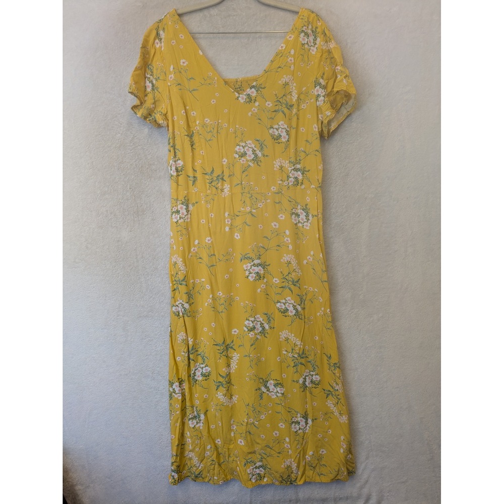 Old Navy Maxi Dress Women's L Tall Yellow‎ Floral Smocked Back Short Sleeve